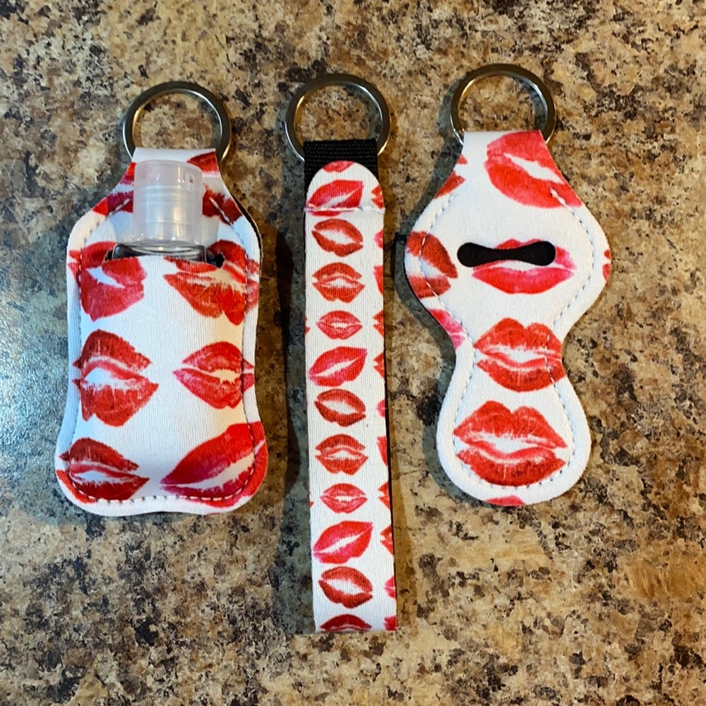 3 piece keychain set